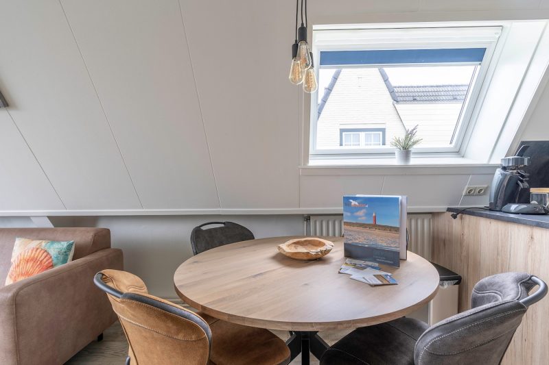 5 Anna 224 Texel - Eettafel