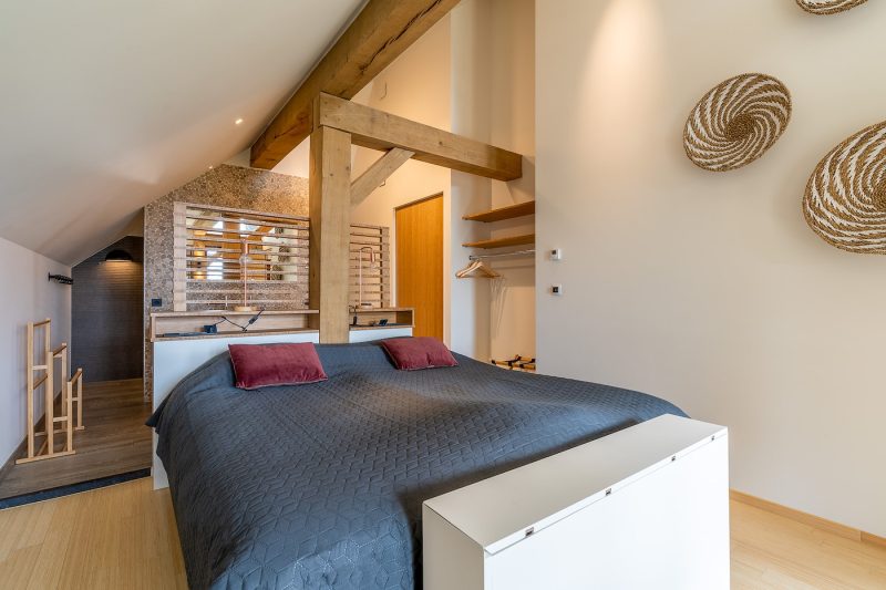 13 Buytenplaats 183 Texel -Boven slaapkamer 2 (1)