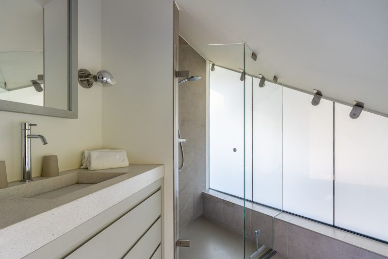 17 Duynzoom 5 - Texel -Badkamer (1)