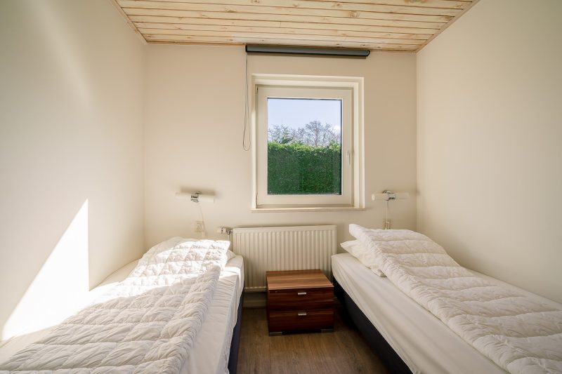 9 Hoogelandt 90a Texel - Slaapkamer (1)