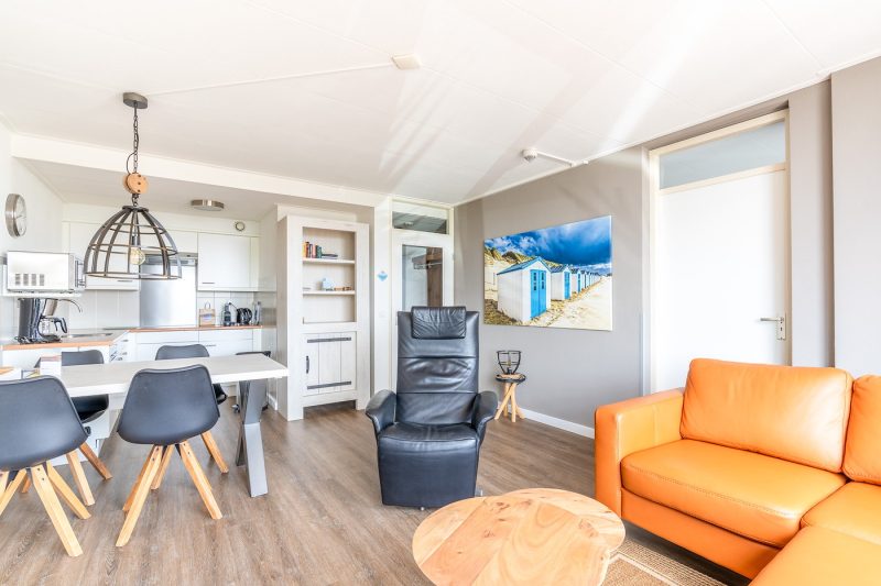 3 Juliana 72 Texel - Woonkamer (3)