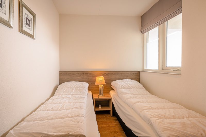 8 Juliana 102 Texel - Slaapkamer (2)