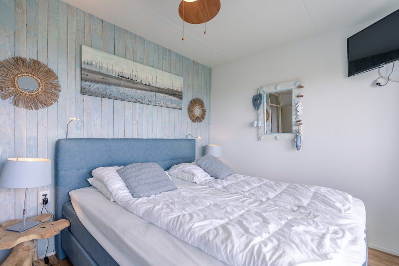 8 Juliana 106 Texel - Slaapkamer (2)
