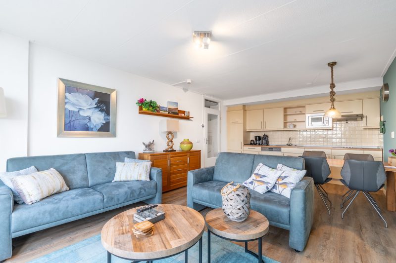 3 Juliana 124 Texel - Woonkamer (3)