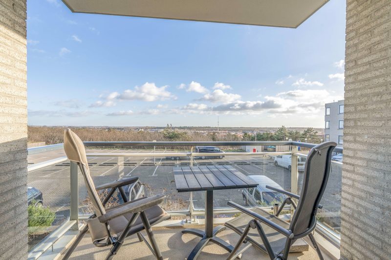 10 Juliana 126 Texel - balkon