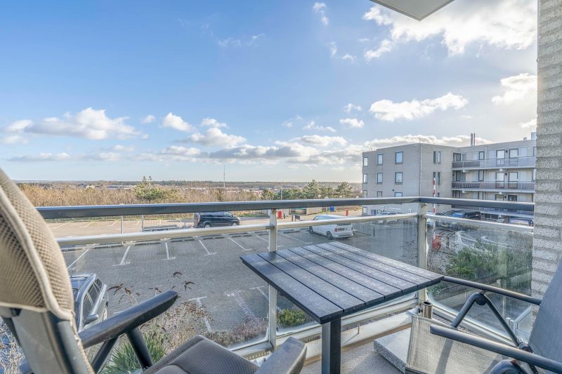 11 Juliana 126 Texel - balkon