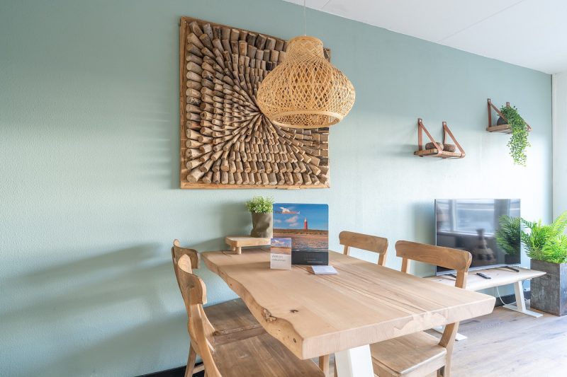 5 Juliana 140 Texel - Eettafel