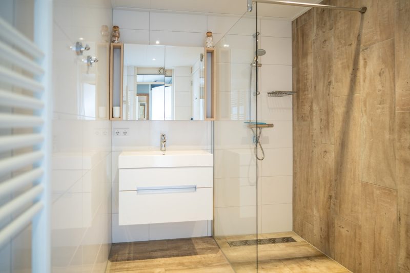 10 Juliana 178 Texel - Badkamer (2)