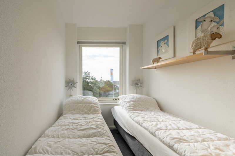 9 Juliana 38 Texel - Badkamer (1)