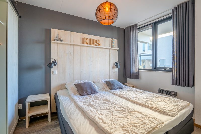 7 juliana 48 Texel - Slaapkamer (1)