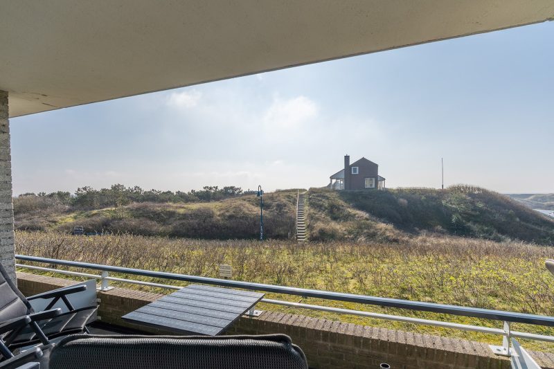 11 juliana 50 Texel - balkon