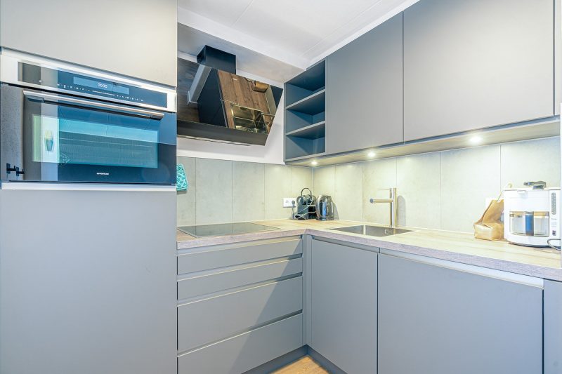 6 juliana 60 Texel - Keuken-2