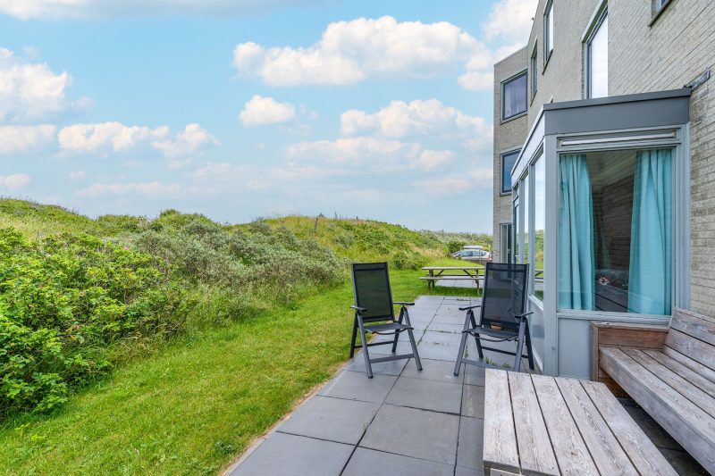 10 Juliana 68 Texel - Terras (2)