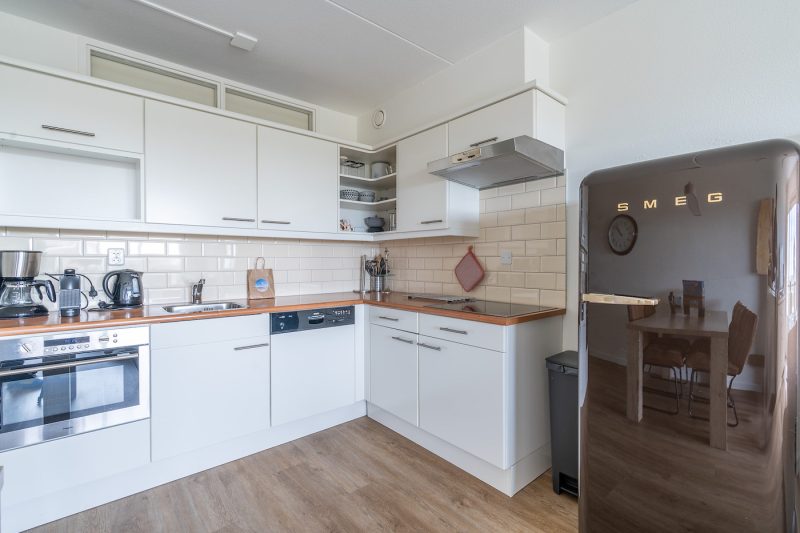 6 Juliana 92 Texel - Keuken