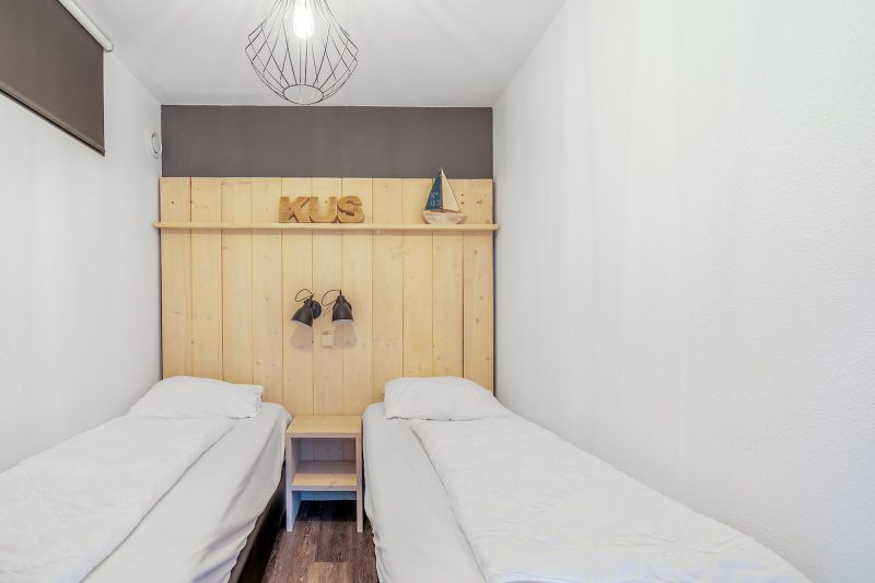 8 Juliana 94 Texel - Slaapkamer (1)