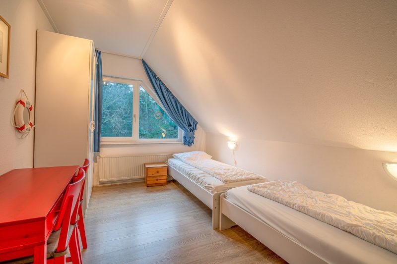 Kamperfoelie 29