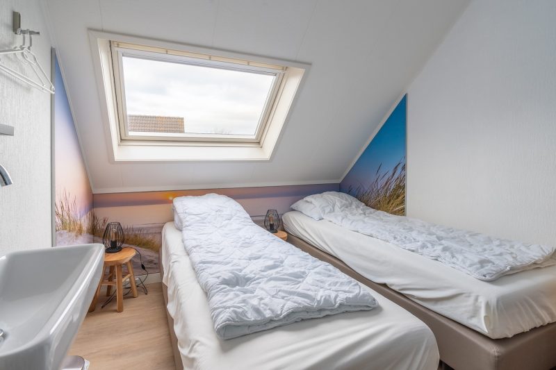 12 Kamperfoelie 33 Texel -  Slaapkamer 3