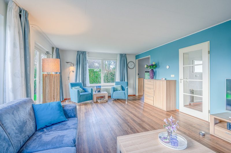 4 Kamperfoelie 55 Texel - Woonkamer (4)