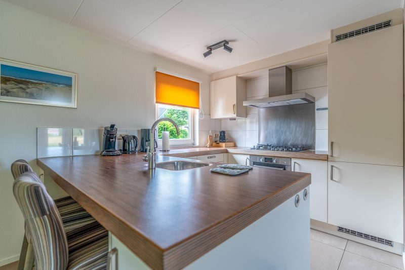 7 Kamperfoelie 69 Texel - Keuken