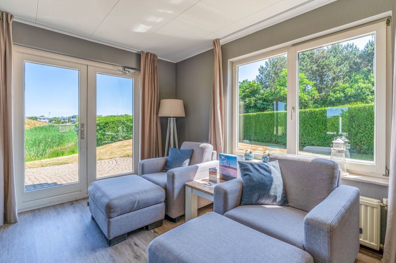 5 Kamperfoelie 71 Texel - Woonkamer (4)