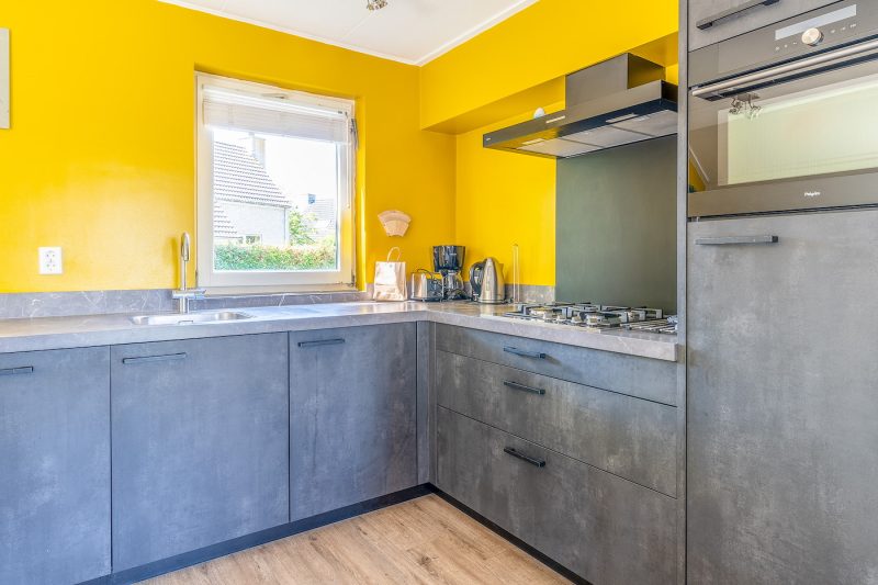 7 Kamperfoelie 71 Texel - Keuken