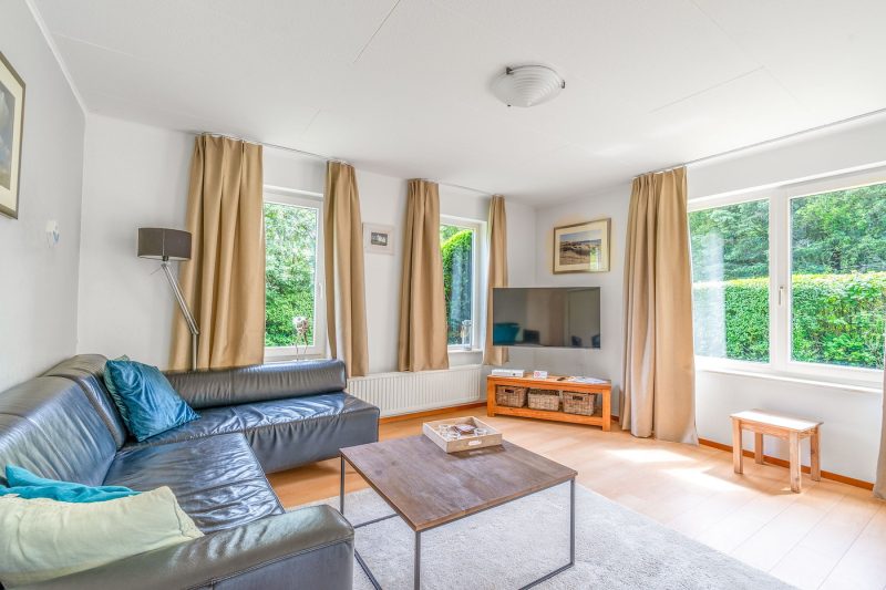 1 Kamperfoelie 85 Texel - Woonkamer (1)