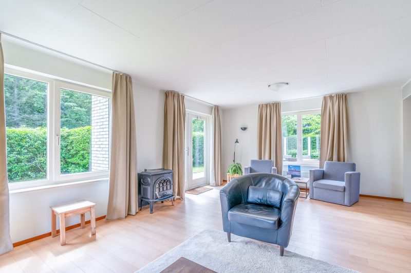 4 Kamperfoelie 85 Texel - Woonkamer (4)