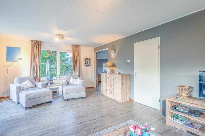 4 Kamperfoelie 87 Texel - woonkamer (3)-2