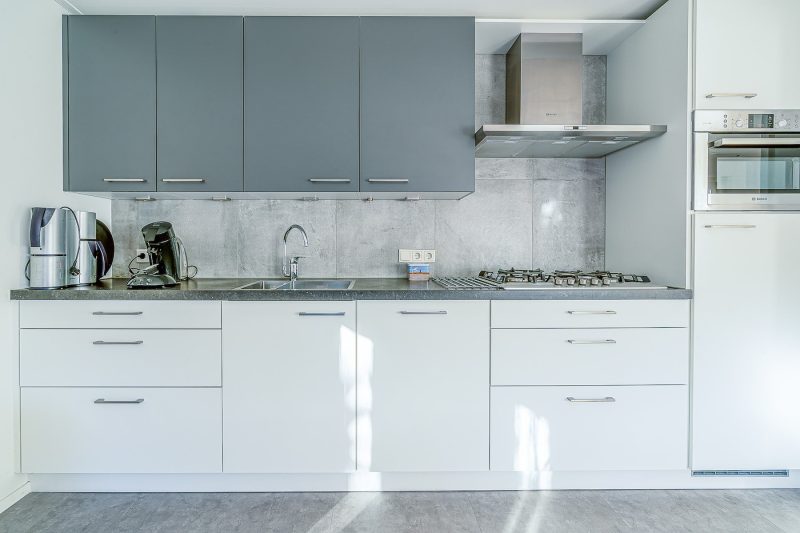 7 Kamperfoelie 93 Texel - keuken-2