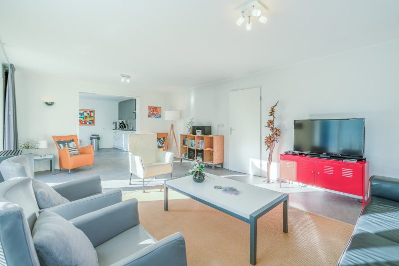 4 Kamperfoelie 93 Texel - woonkamer (3)-2