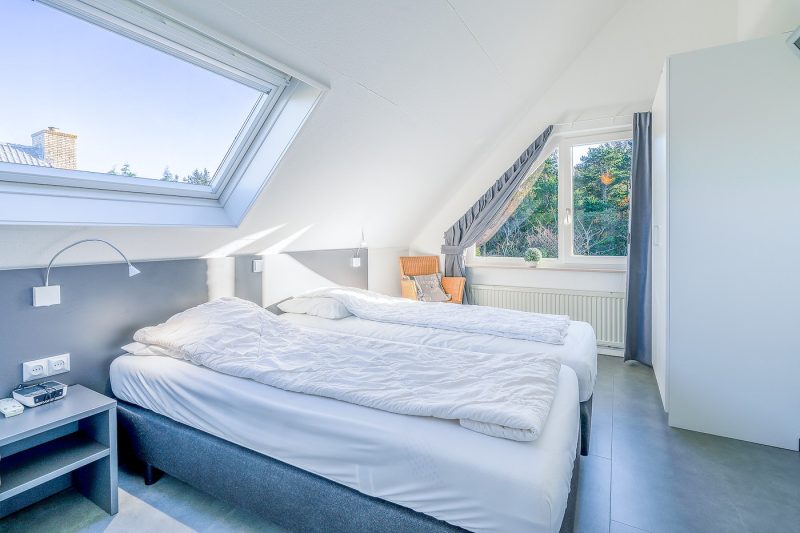 9 Kamperfoelie 93 Texel - slaapkamer (2)-2