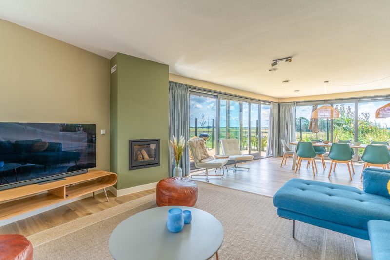 2 Natuurvilla waalerburght 14 Texel -Woonkamer (1)
