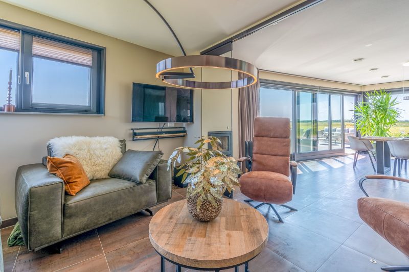 5 Natuurvilla waalerburght 18 Texel - Woonkamer (4)
