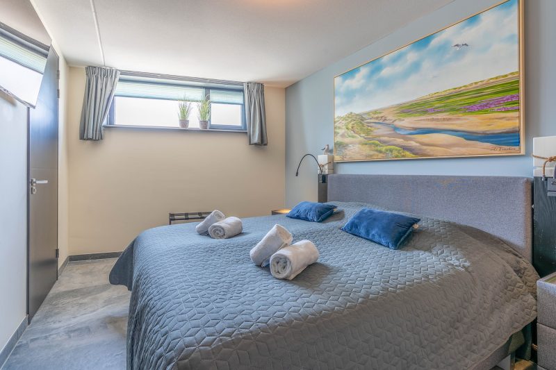 16 Natuurvilla waalerburght 18 Texel - Slaapkamer 2 (1)