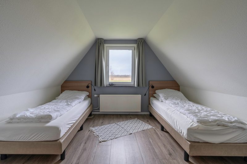 10 Nieuwlanderweg 77 Texel -slaapkamer (3)