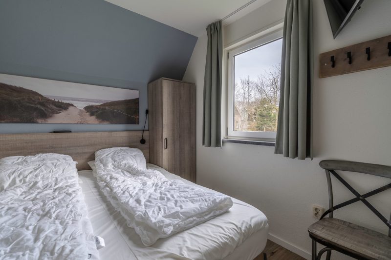 8 Nieuwlanderweg 77 Texel -slaapkamer (1)
