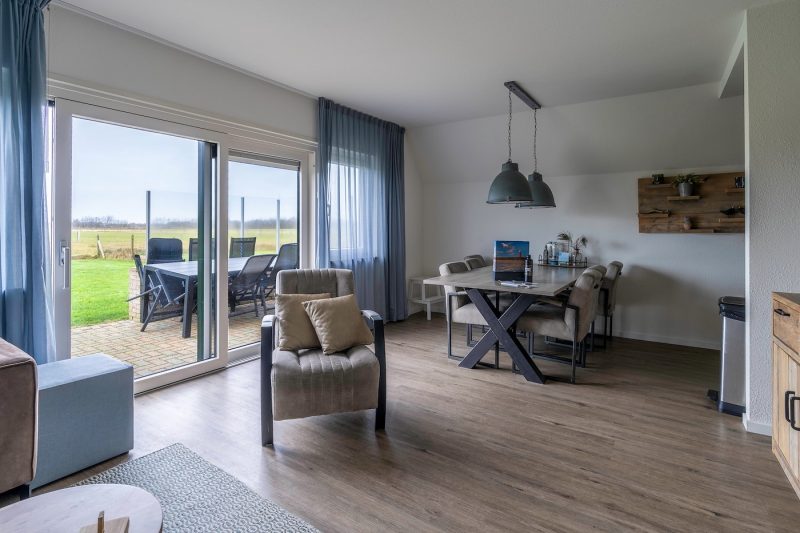 5 Nieuwlanderweg 77 Texel - Woonkamer (4)