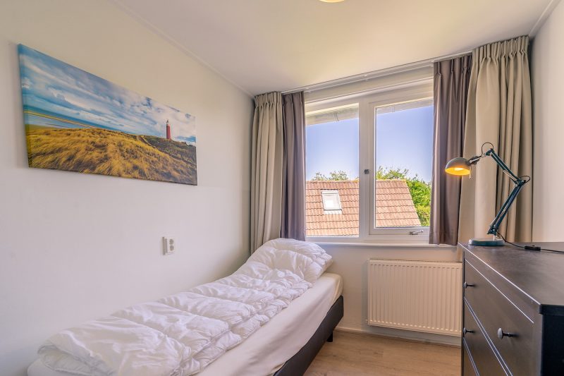 10 Ruijslaan 13 a Texel -Slaapkamer (1)
