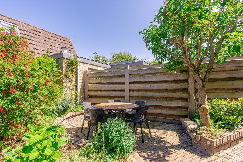 13 Ruijslaan 13 a Texel -Tuin (1)