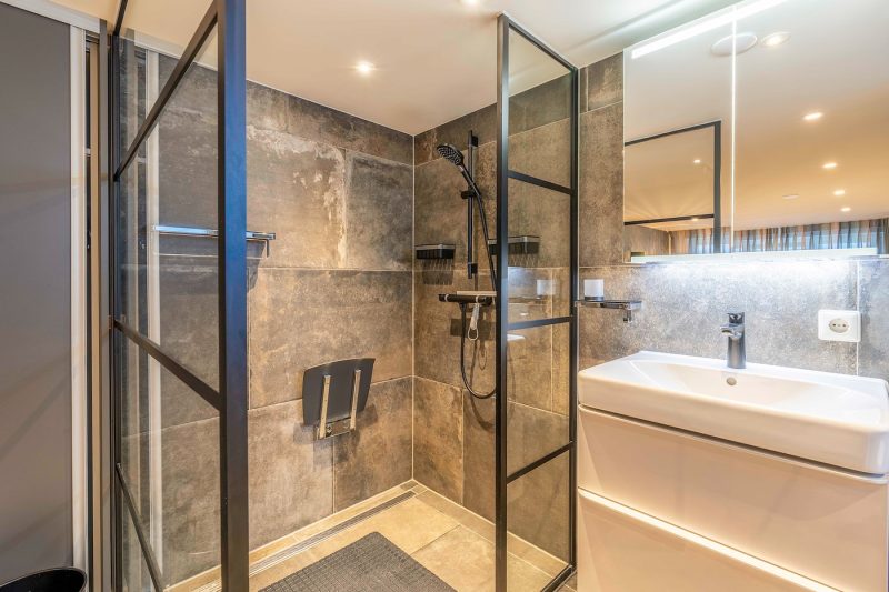 14 Ruijslaan 69 - Texel - Badkamer slaapkamer 1 (1)