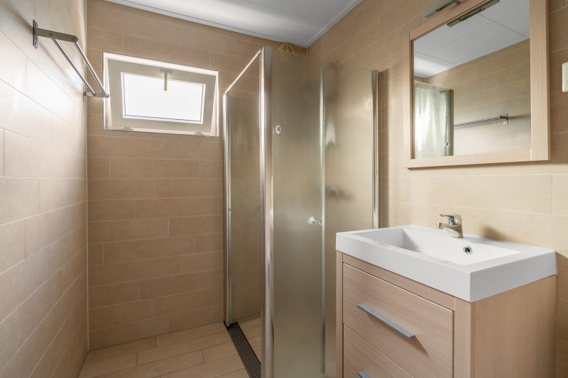 11 Stappeland 197 - Texel - badkamer 1 (1)