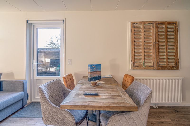 5 Zee van Tijd Texel - Eettafel